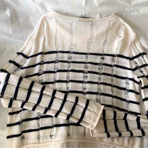 NWOT Alexander Wang Distressed Sweater - Picture 2 of 5